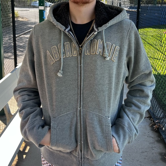 NEW ABERCROMBIE WOLF JAW FAUX FUR JACKET WINTER MEN GREY WARM SHERPA SWEATSHIRT - Picture 5 of 14